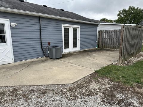 Tiny photo for 1000 Brentwood Drive, Kokomo, IN 46901 (MLS # 202538426)