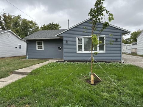 Photo of 1000 Brentwood Drive, Kokomo, IN 46901 (MLS # 202538426)