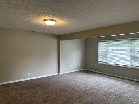 Tiny photo for 1000 Brentwood Drive, Kokomo, IN 46901 (MLS # 202538426)