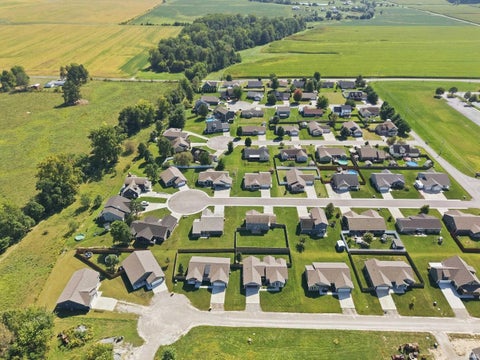 Tiny photo for 1560 Fox Run Court, Spencer, IN 47460 (MLS # 202638851)