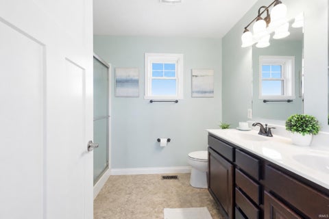 Tiny photo for 1560 Fox Run Court, Spencer, IN 47460 (MLS # 202638851)
