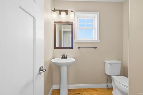 Tiny photo for 1560 Fox Run Court, Spencer, IN 47460 (MLS # 202638851)