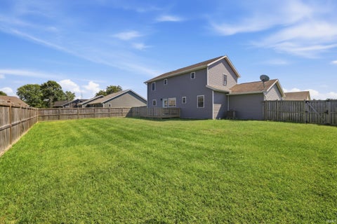 Tiny photo for 1560 Fox Run Court, Spencer, IN 47460 (MLS # 202638851)