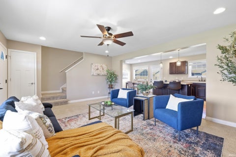 Tiny photo for 1560 Fox Run Court, Spencer, IN 47460 (MLS # 202638851)