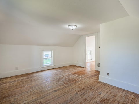 Tiny photo for 806 E 5th Street, Auburn, IN 46706 (MLS # 202636508)
