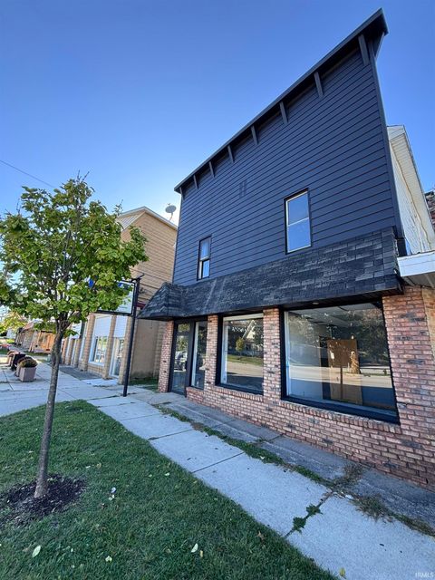 Photo of 123 S Michigan Street, Lakeville, IN 46536 (MLS # 202545493)