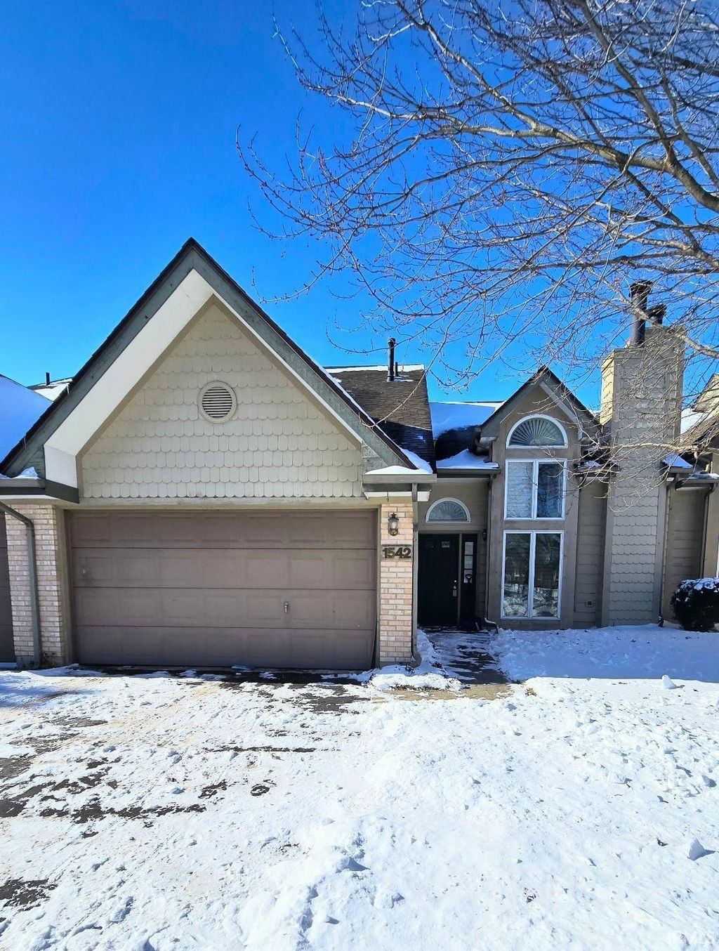 Photo of 1542 W 93rd Court, Crown Point, IN 46307 (MLS # 202603023)