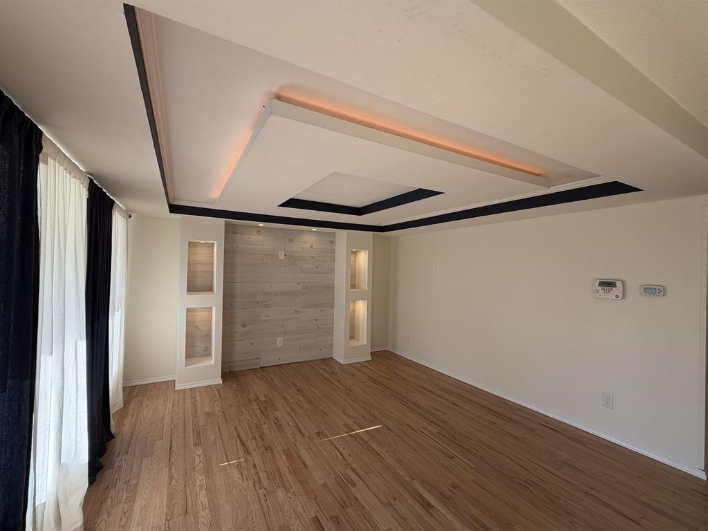 Photo of 5010 Roberta Drive, Fort Wayne, IN 46806 (MLS # 202615704)