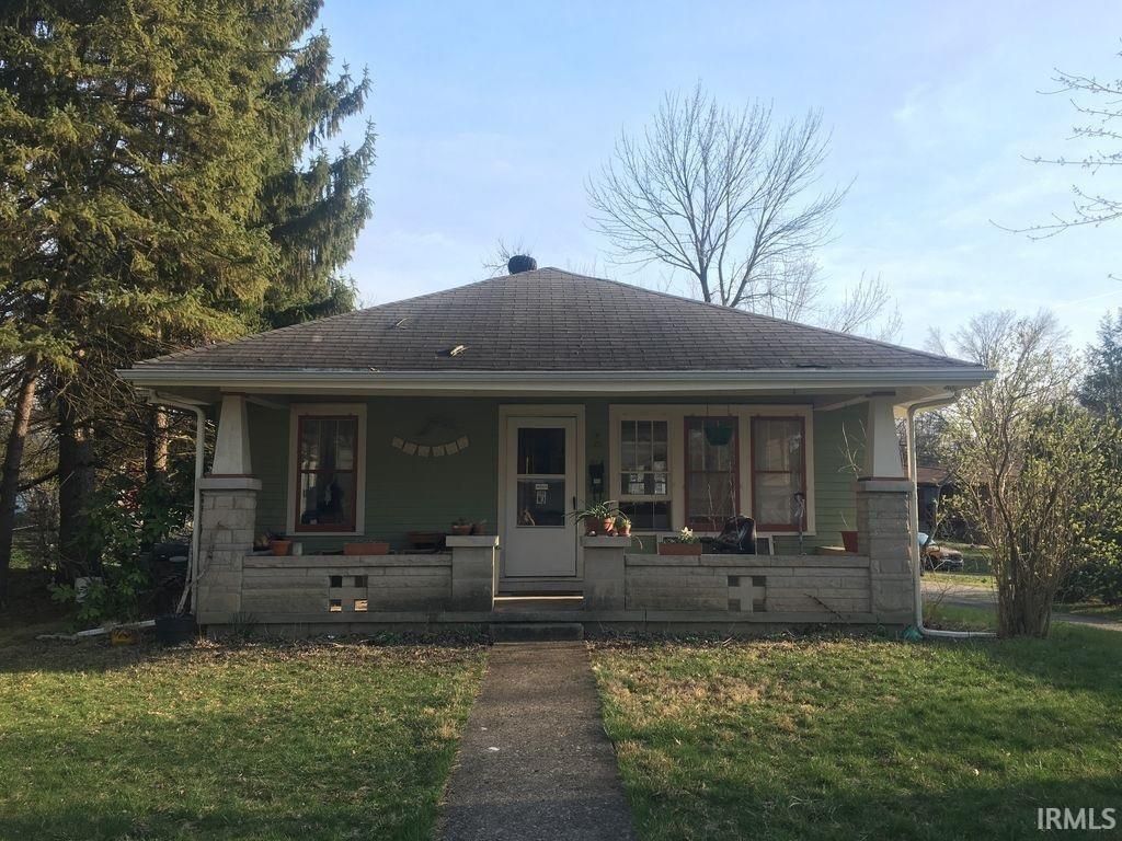 Photo of 214 E 15Th Street, Bloomington, IN 47408 (MLS # 202603468)