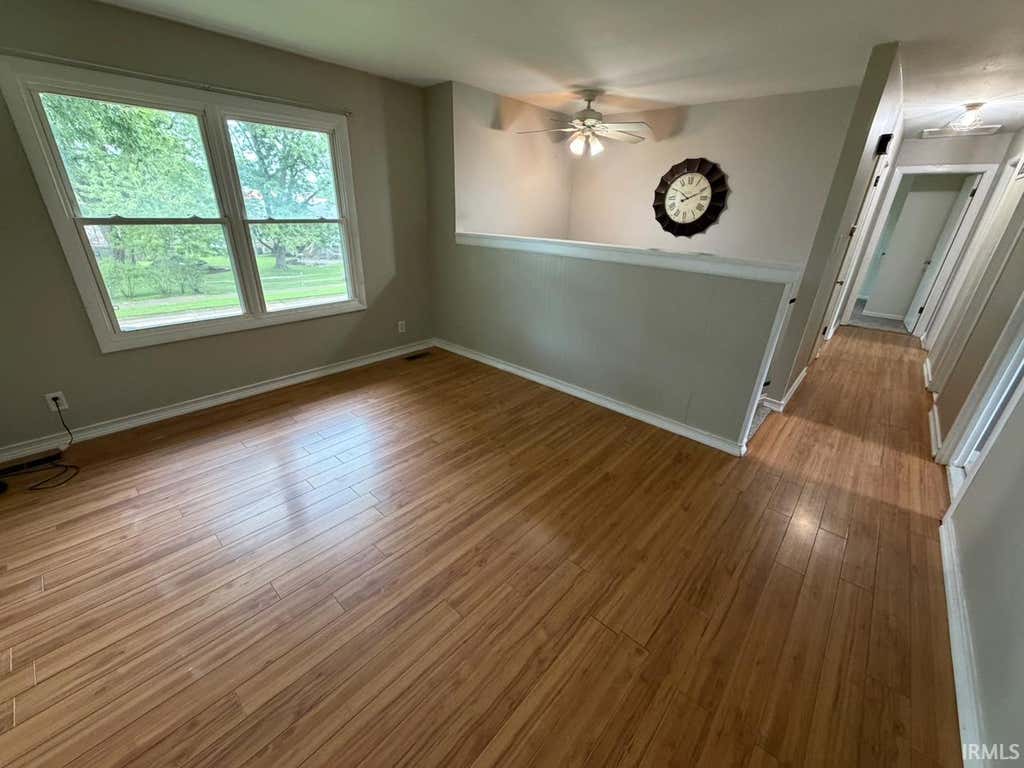 Photo of 407 Indian Trail Drive, Evansville, IN 47715 (MLS # 202627001)