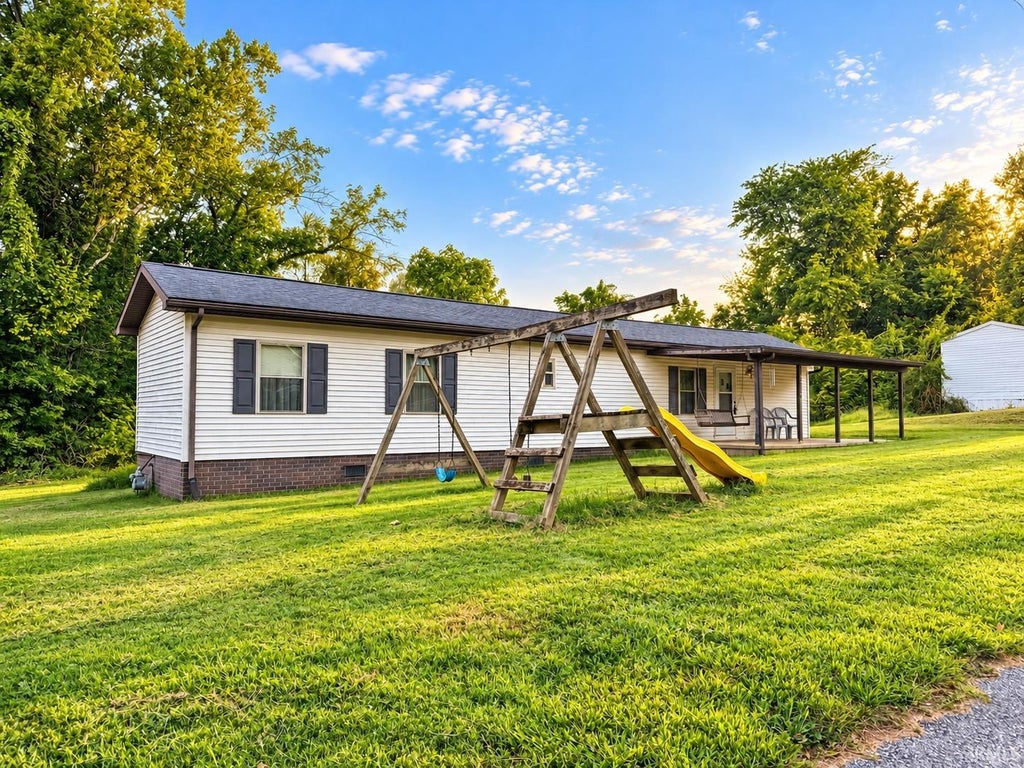 Photo of 3199 Casey Road, Newburgh, IN 47630 (MLS # 202638917)
