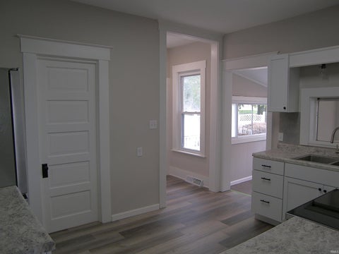 Tiny photo for 402 W Rochester Street, Akron, IN 46910 (MLS # 202640986)