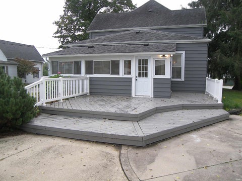 Tiny photo for 402 W Rochester Street, Akron, IN 46910 (MLS # 202640986)