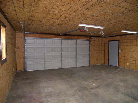 Tiny photo for 402 W Rochester Street, Akron, IN 46910 (MLS # 202640986)