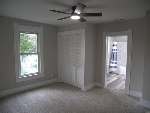 Tiny photo for 402 W Rochester Street, Akron, IN 46910 (MLS # 202640986)
