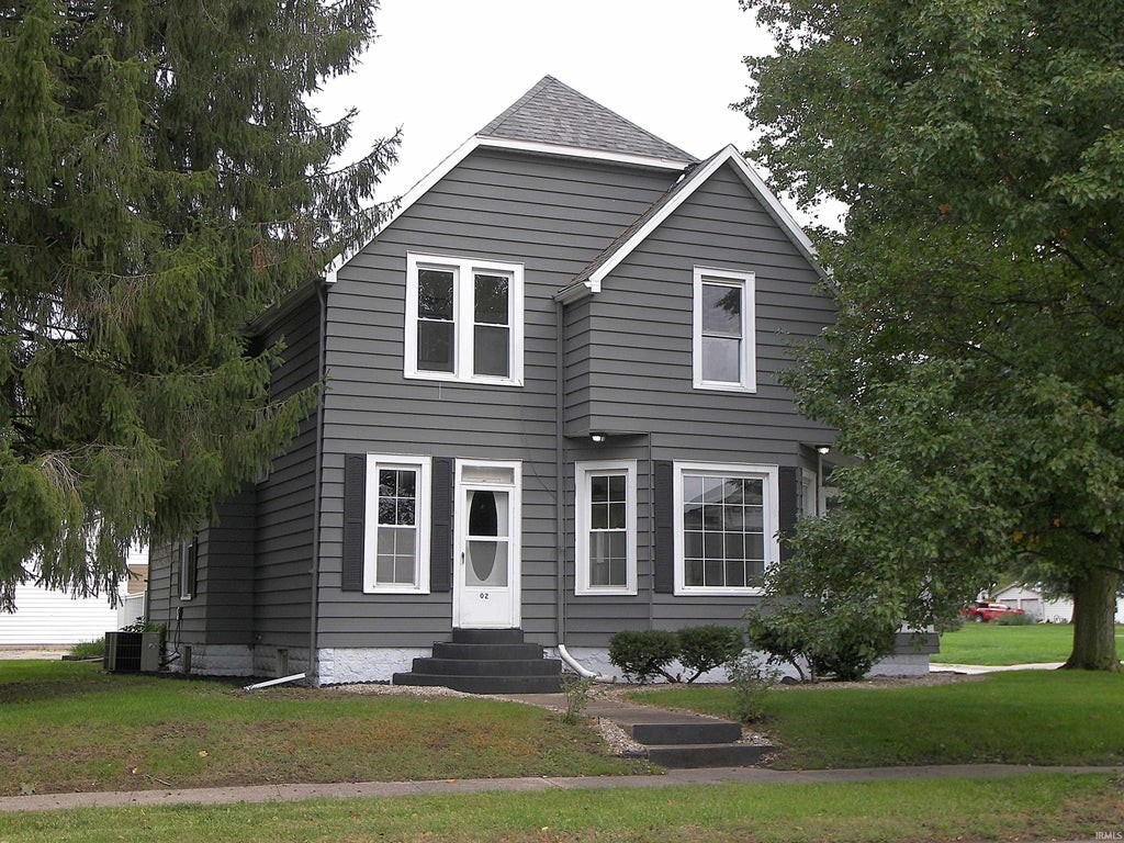 Photo of 402 W Rochester Street, Akron, IN 46910 (MLS # 202640986)