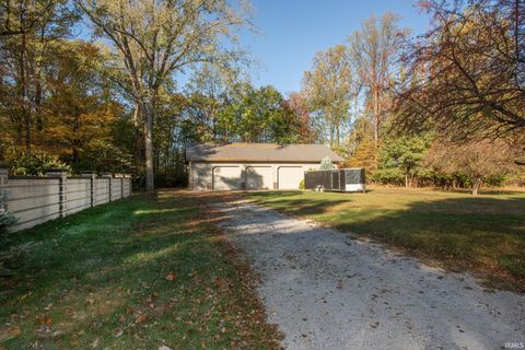 Tiny photo for 1351 E 250 S, Winamac, IN 46996 (MLS # 202543484)