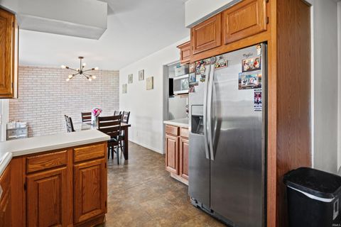 Tiny photo for 2306 Ottawa Drive, Lafayette, IN 47909 (MLS # 202619692)
