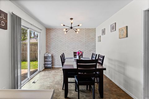 Tiny photo for 2306 Ottawa Drive, Lafayette, IN 47909 (MLS # 202619692)