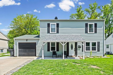 Photo of 2306 Ottawa Drive, Lafayette, IN 47909 (MLS # 202619692)