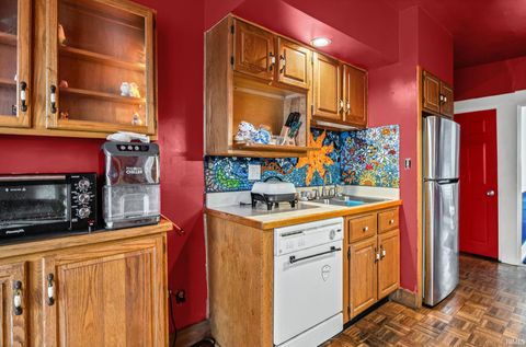 Tiny photo for 1802 Thompson Street, Lafayette, IN 47904 (MLS # 202542746)