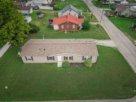 Tiny photo for 305 Queen Street, Loogootee, IN 47553 (MLS # 202632869)