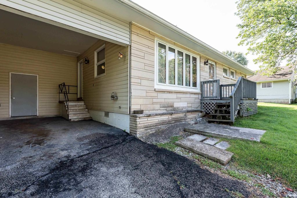 Photo of 110 Edgewood Drive, Bedford, IN 47421 (MLS # 202603882)