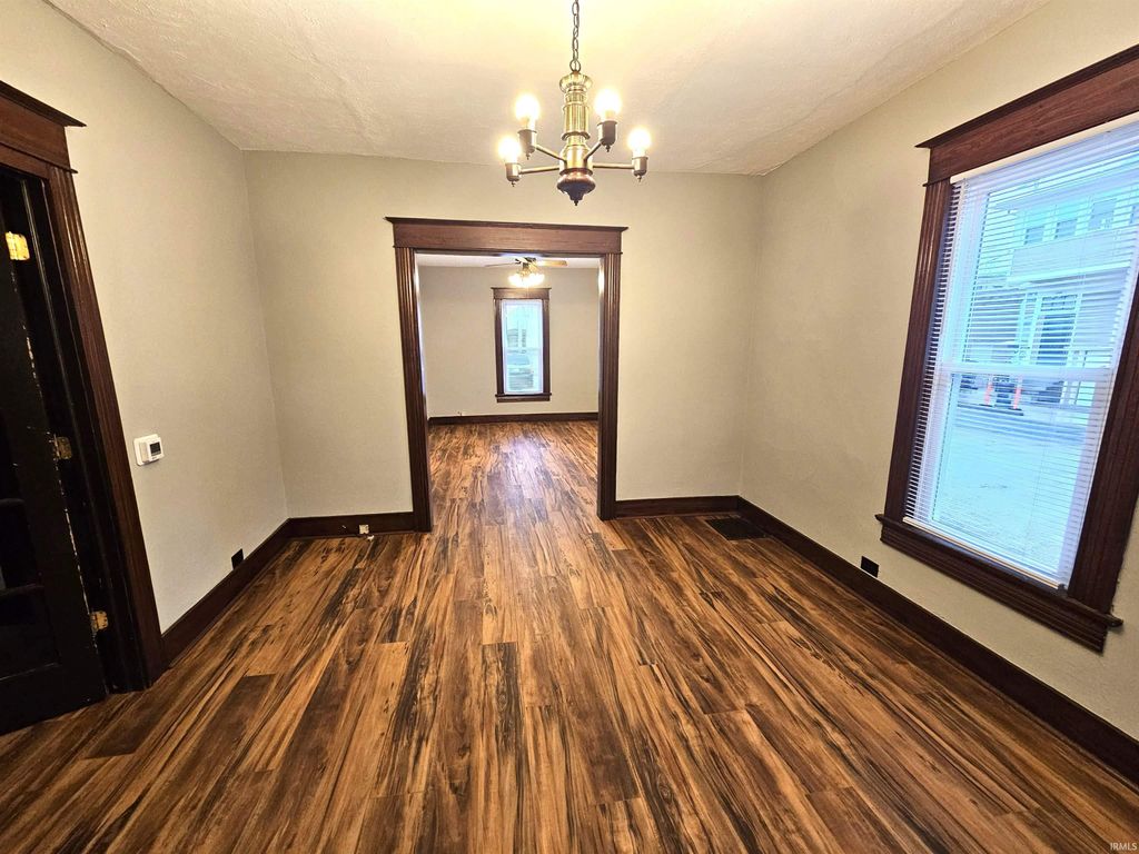 Photo of 1905 W Main Street, Fort Wayne, IN 46808 (MLS # 202605312)