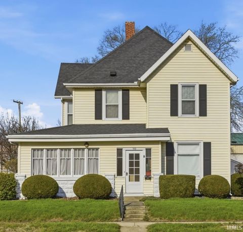 Photo of 510 N Illinois Street, Monticello, IN 47960 (MLS # 202612587)