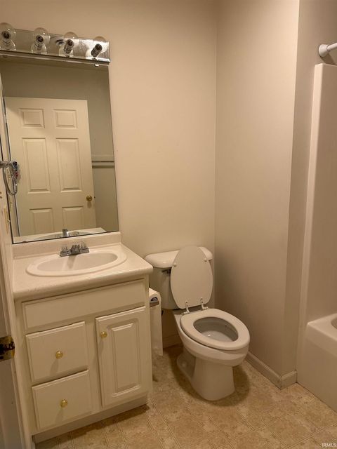 Tiny photo for 802 Walnut Ridge East, Logansport, IN 46947 (MLS # 202538199)