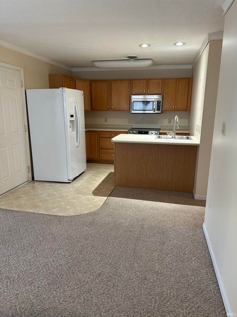 Tiny photo for 802 Walnut Ridge East, Logansport, IN 46947 (MLS # 202538199)