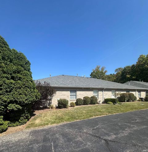 Tiny photo for 802 Walnut Ridge East, Logansport, IN 46947 (MLS # 202538199)