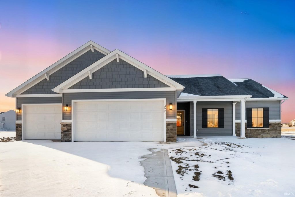 Photo of 4971 Chickadee Drive, Woodburn, IN 46797 (MLS # 202538885)