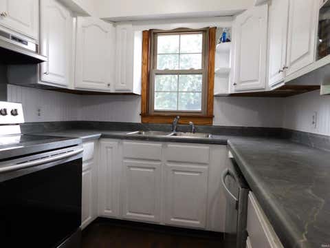 Tiny photo for 303 E Rochester St ST, Akron, IN 46910 (MLS # 202630557)