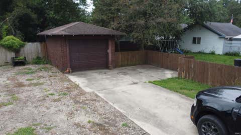 Tiny photo for 303 E Rochester St ST, Akron, IN 46910 (MLS # 202630557)