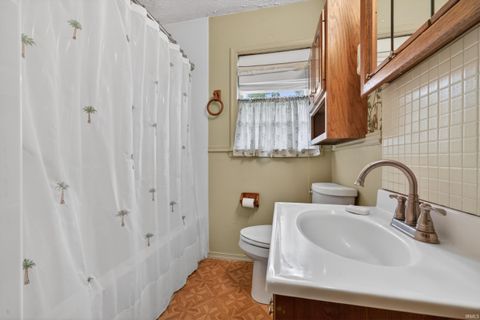 Tiny photo for 621 SOMERSET Drive, Kokomo, IN 46902 (MLS # 202614123)