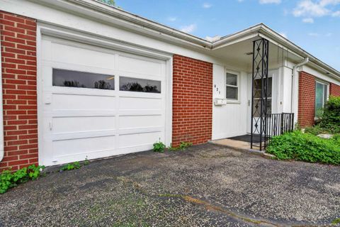 Tiny photo for 621 SOMERSET Drive, Kokomo, IN 46902 (MLS # 202614123)