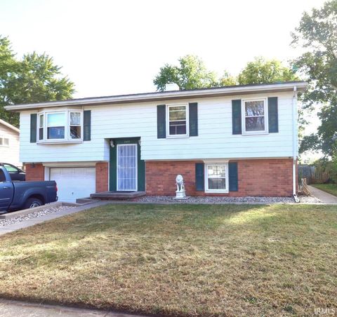 Photo of 2455 Dogwood Ln Ln, Lafayette, IN 47905 (MLS # 202541513)