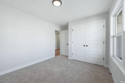 Tiny photo for 988 Arthur Heights Drive, Fort Wayne, IN 46818 (MLS # 202612774)