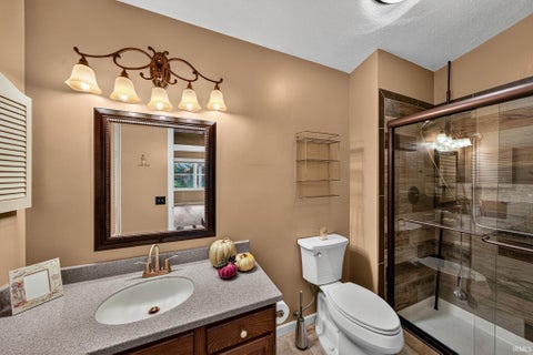 Tiny photo for 4713 Rivers Edge Drive, Mishawaka, IN 46544 (MLS # 202643827)