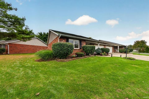 Tiny photo for 4713 Rivers Edge Drive, Mishawaka, IN 46544 (MLS # 202643827)