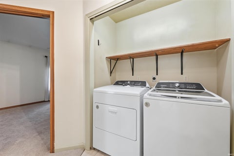 Tiny photo for 1773 E Ravenwood Lane, Columbia City, IN 46725 (MLS # 202643851)