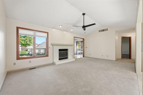 Tiny photo for 1773 E Ravenwood Lane, Columbia City, IN 46725 (MLS # 202643851)