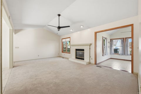 Tiny photo for 1773 E Ravenwood Lane, Columbia City, IN 46725 (MLS # 202643851)