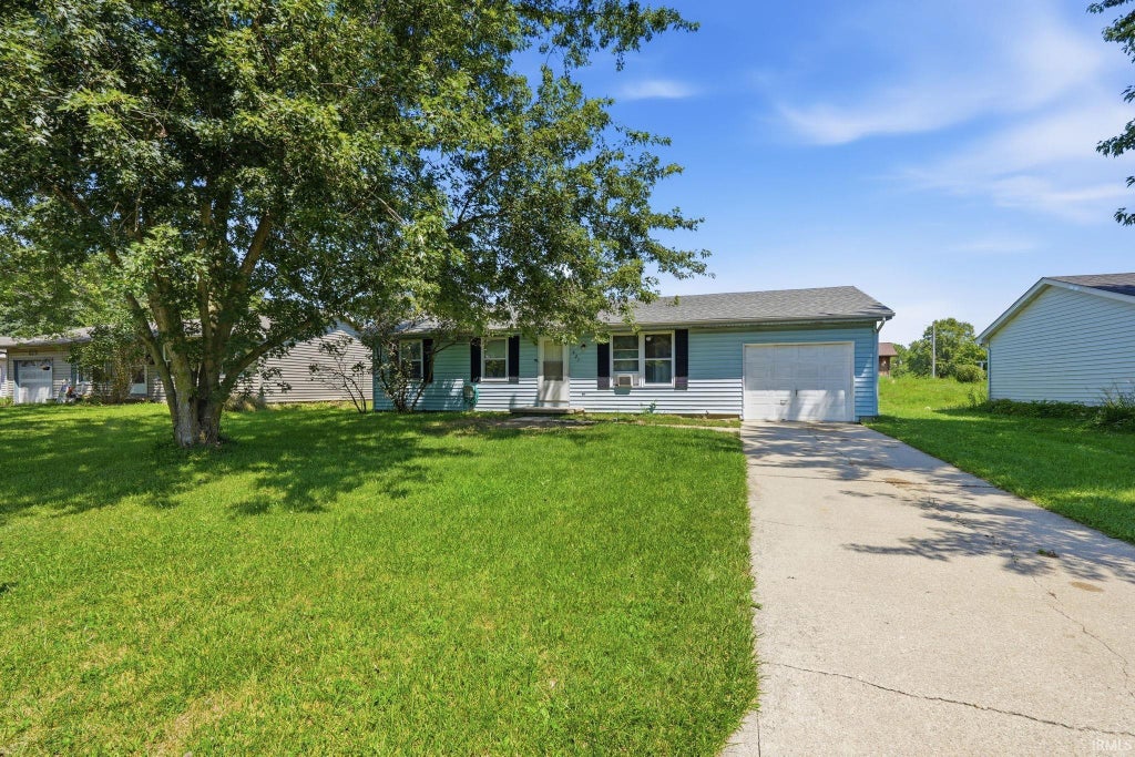 Photo of 627 E Jefferson Street, Warren, IN 46792 (MLS # 202631270)
