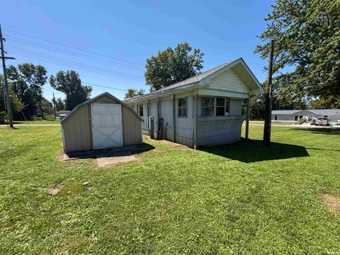 Tiny photo for 320 S levy Street, Jasonville, IN 47438 (MLS # 202635506)