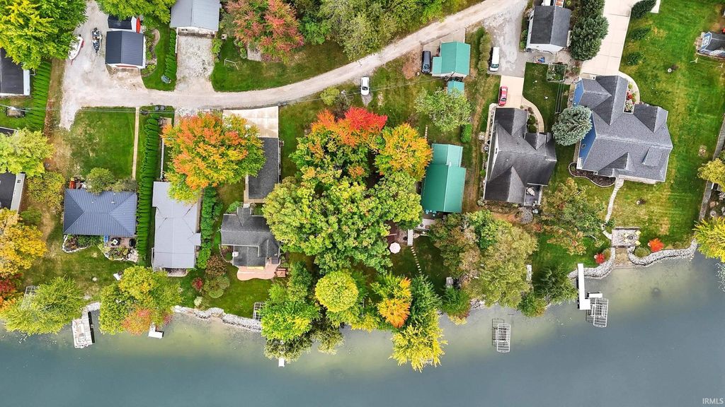 Photo of 6240 S 085 W Messick Lake, Wolcottville, IN 46795 (MLS # 202542715)