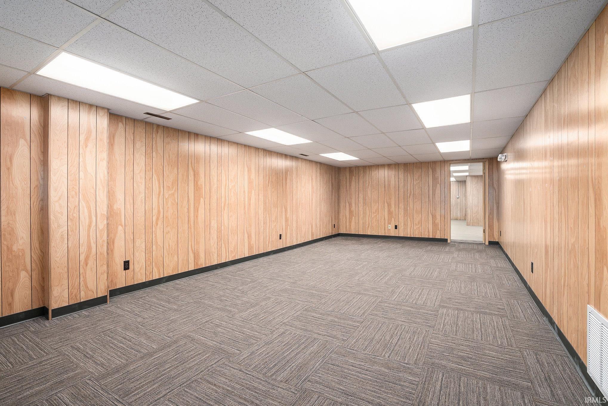 Elkhart, Indiana 46514, United States, ,2 BathroomsBathrooms,Residential,Active,234763