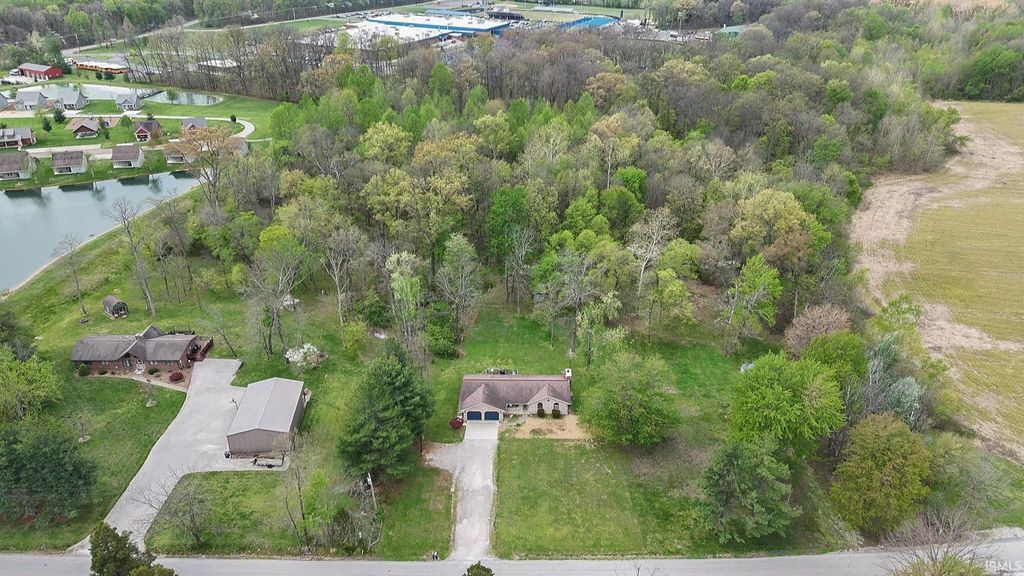 Photo of 16262 N County Road 390, Lincoln City, IN 47552 (MLS # 202620333)