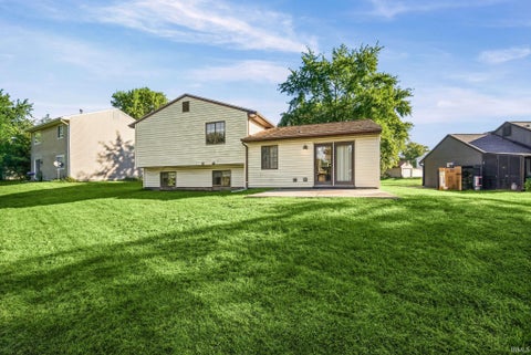 Tiny photo for 3444 Sussex Lane, Lafayette, IN 47909 (MLS # 202640504)
